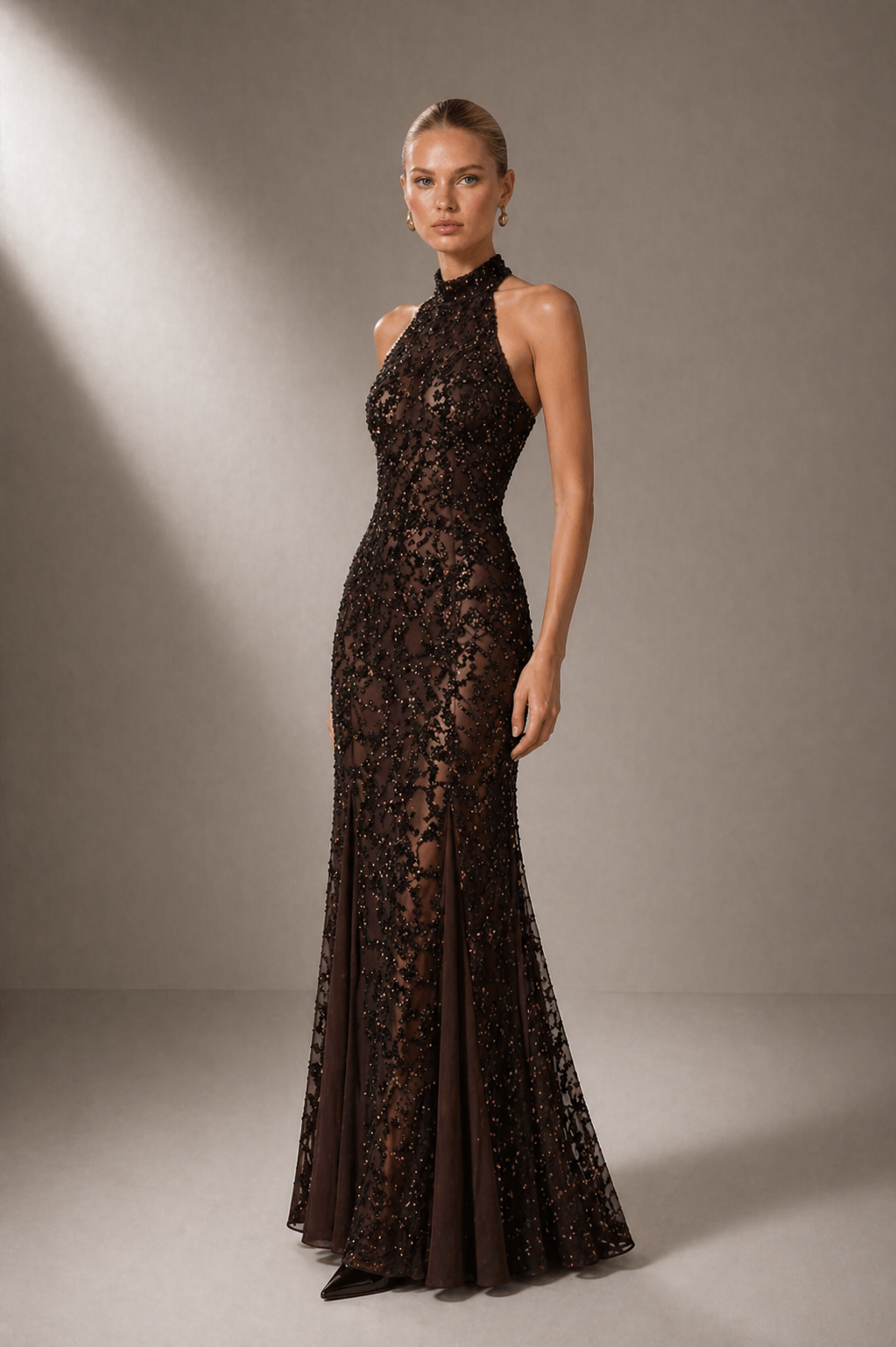 Calista Pailletten-Neckholder-Kleid