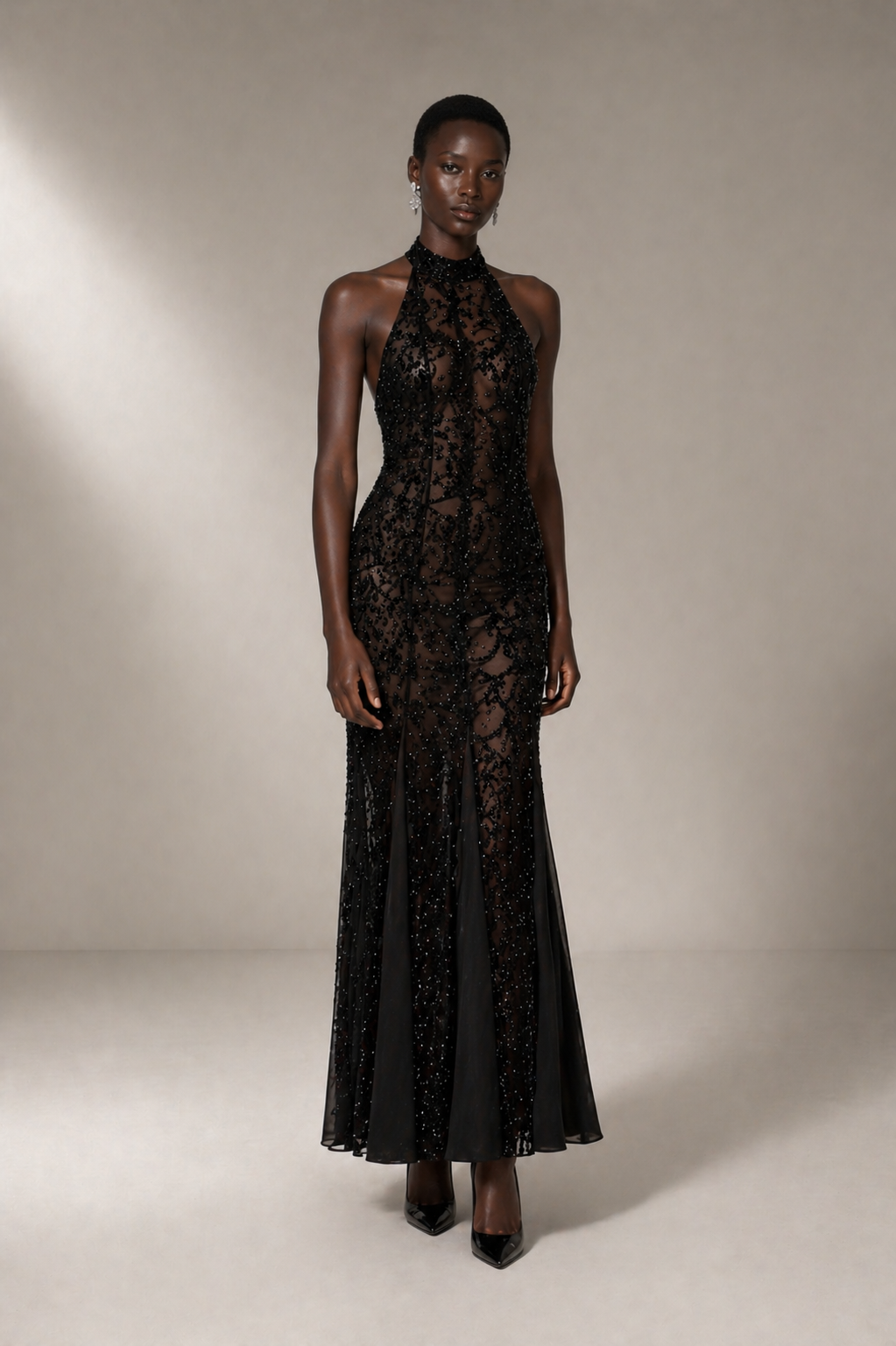 Calista Pailletten-Neckholder-Kleid